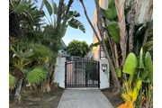 APARTAMENTO DE RENTA EN CUDAHY en Los Angeles